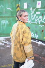 Načíst obrázek do prohlížeče Galerie, Bunda Kantha Long
