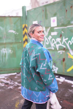 Lade das Bild in den Galerie-Viewer, Lange Kantha-Jacke
