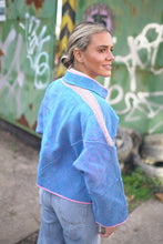Lade das Bild in den Galerie-Viewer, Lange Kantha-Jacke
