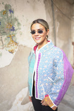 Lade das Bild in den Galerie-Viewer, Kurze Kantha-Jacke
