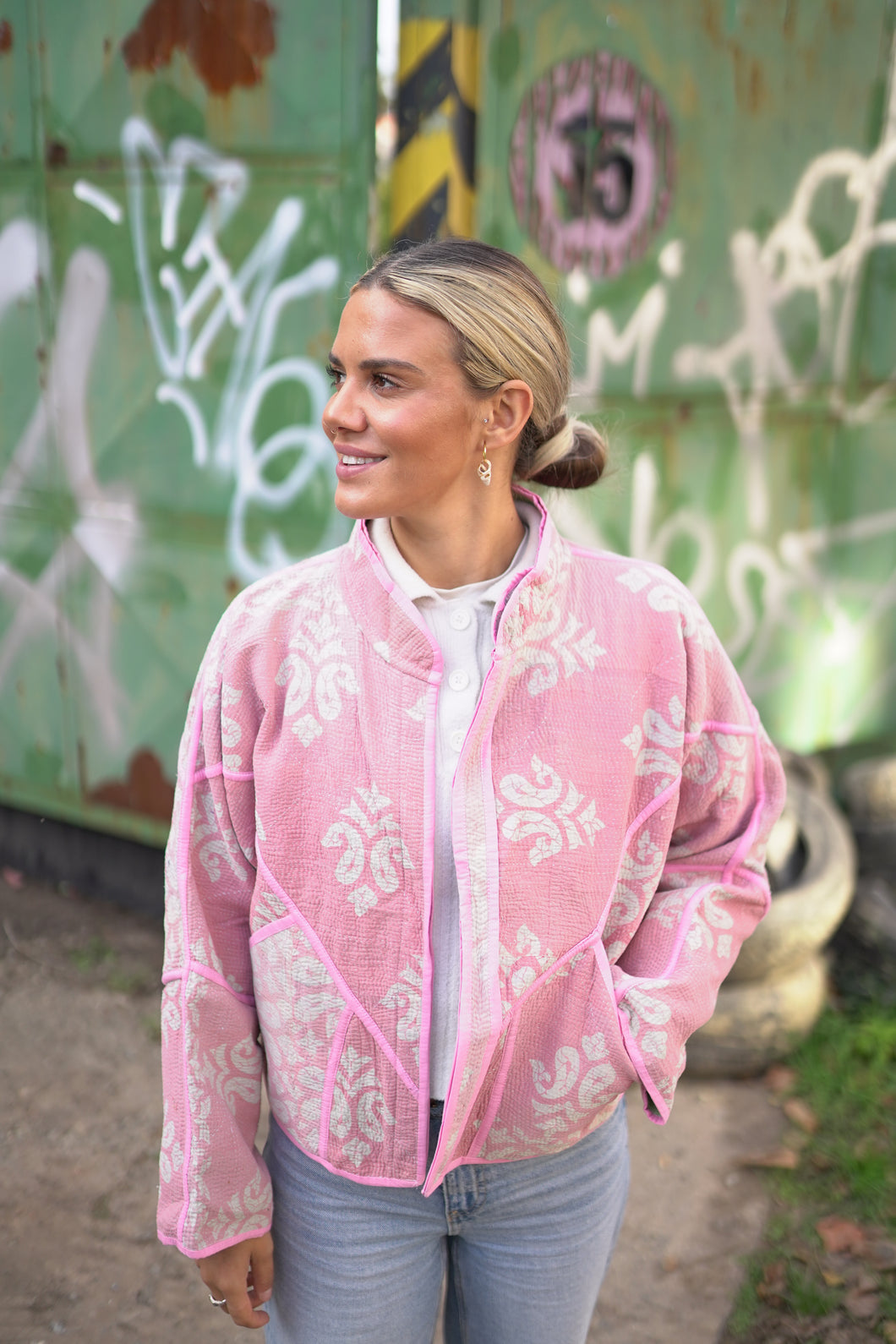 Kurze Kantha-Jacke