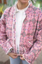 Lade das Bild in den Galerie-Viewer, Kurze Kantha-Jacke
