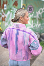 Lade das Bild in den Galerie-Viewer, Kurze Kantha-Jacke
