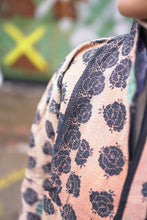 Načíst obrázek do prohlížeče Galerie, Bunda Kantha Short
