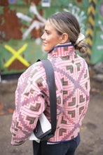 Načíst obrázek do prohlížeče Galerie, Bunda Kantha Short
